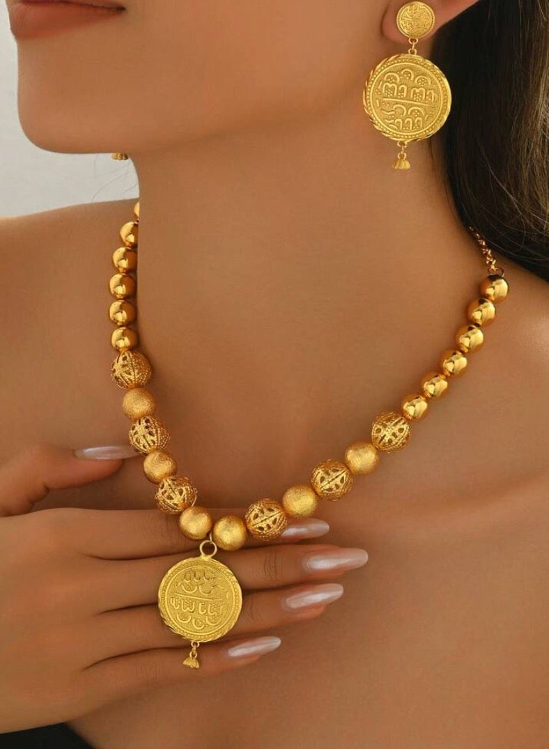 غولدماكس طقم نسائي شبيه بالذهب مكون من سلسال وحلق اذن مطلي عيار 21 - Image 4