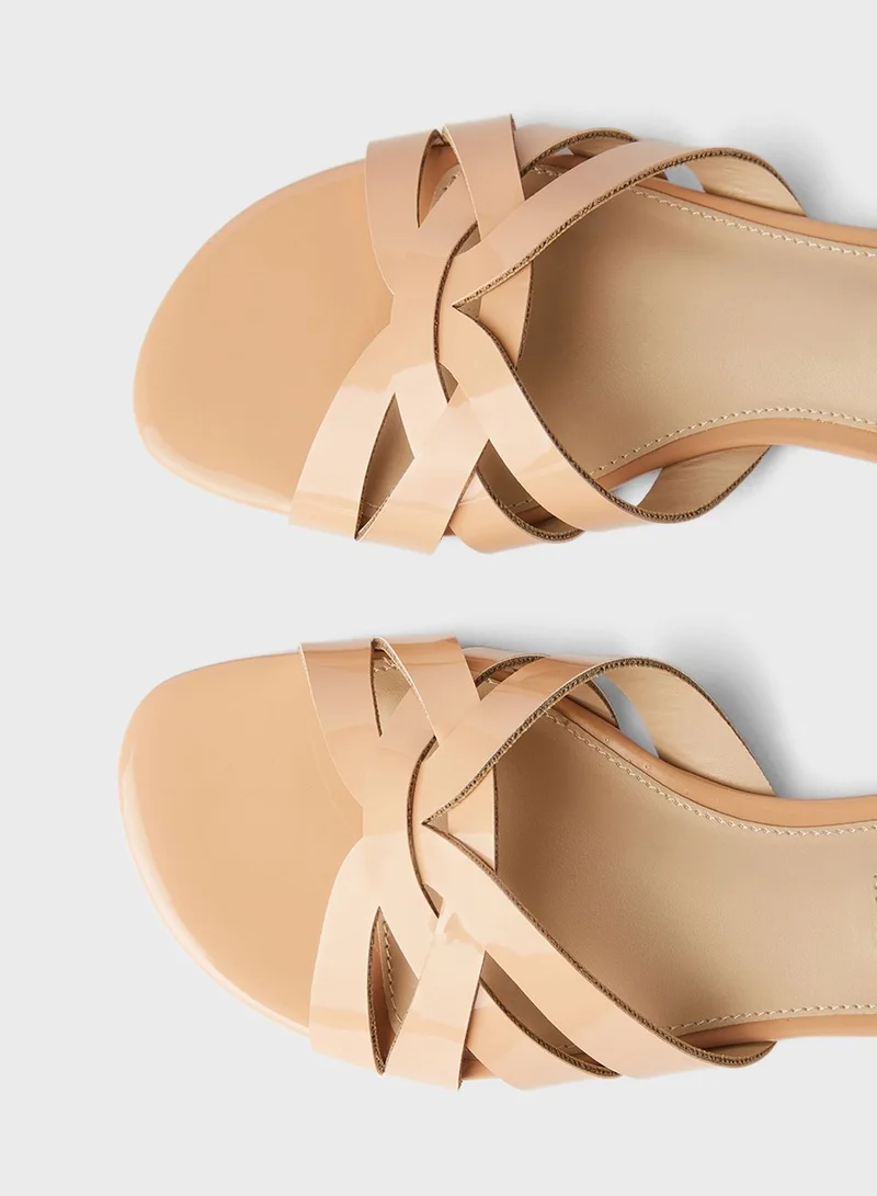 STEVE MADDEN Bexley Leather Sandals