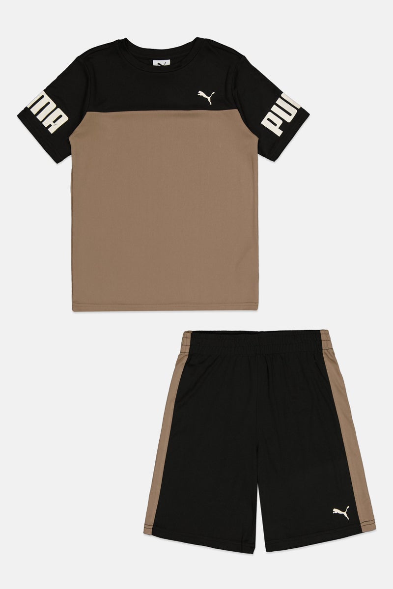 PUMA طقم تي شيرت وسروال قصير للأطفال الأولاد 2 قطعة بشعار العلامة التجارية، متعدد الألوان - Image 2