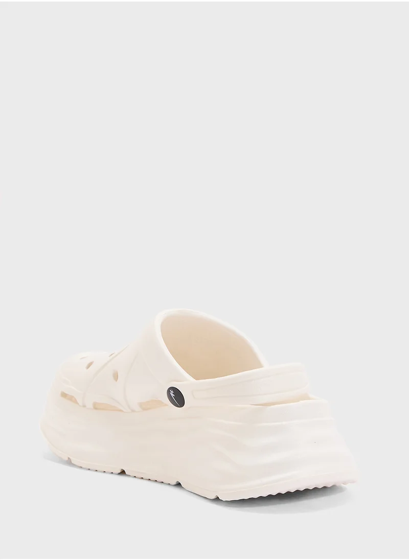 جينجر Casual Chunky Slip On