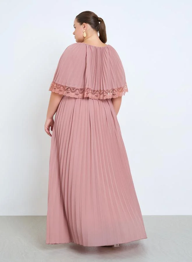 Styli Plus Size Pink A-Line Maxi Dress with Lace Cape