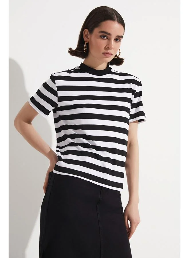 جون June Striped Crew Neck Tshirt Black - White