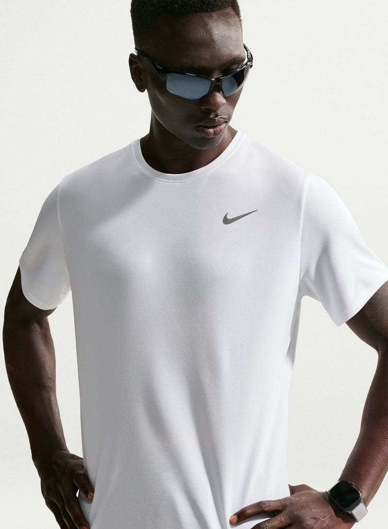 Nike DRI-FIT UV MILER SS - Image 5
