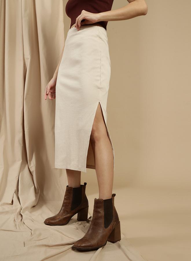 ECOLORE Beige Solid Side Slit Detail Pencil Midi Skirt - Image 1