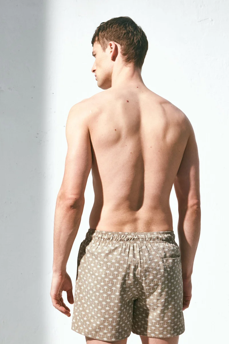 H&M  Seersucker swim shorts for Men | Best Price UAE