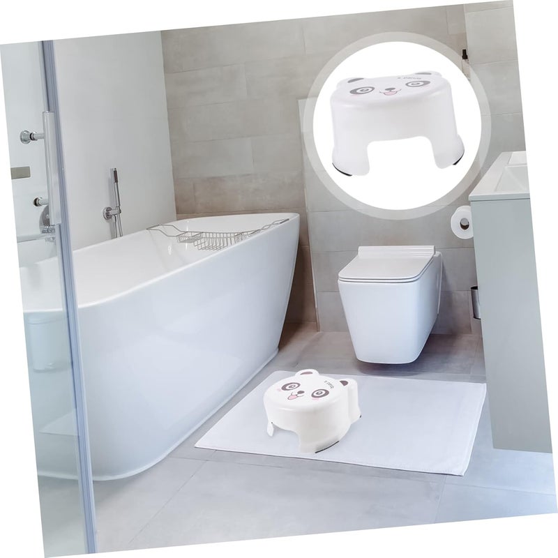 Homoyoyo Skid Bathroom Step Stool Cartoon Design Lightweight Safety Stool for Toilet Potty Training Strong - Image 3