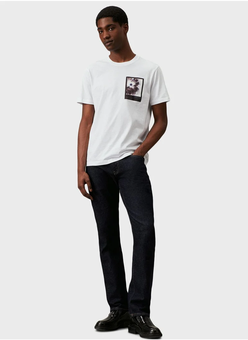 CALVIN KLEIN Graphic Crew Neck T-Shirt