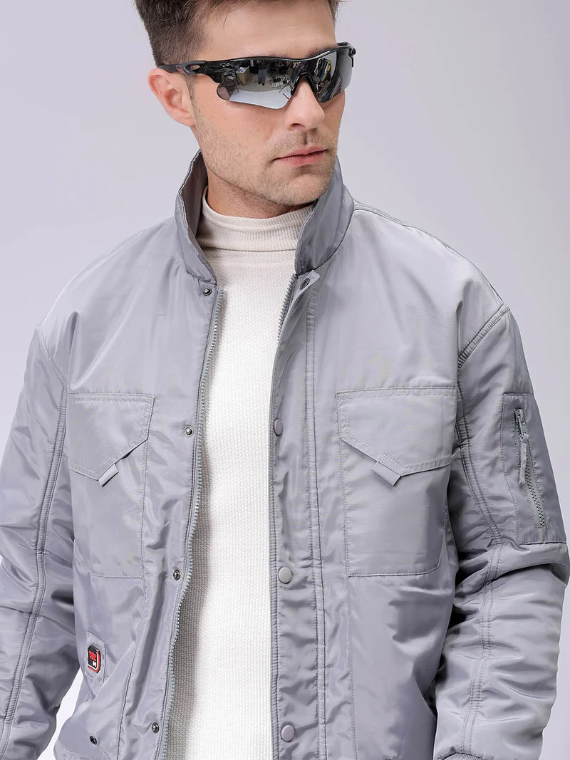 ذا انديان كراج كو Men Slim Fit Solid Puffer Jackets