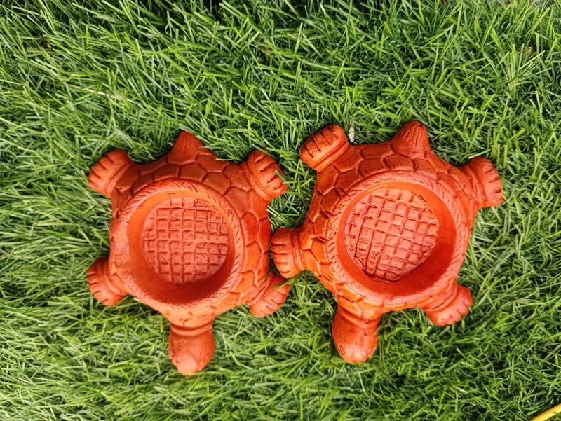 Gachwala Terracotta Tealight Candle Holders Pack of 1 Handmade Clay Turtle Figure Vastu Feng Shui Tortoise for Success Good Luck Clay Tortoise Candle Stand Terracotta Decorative for Home - Image 1