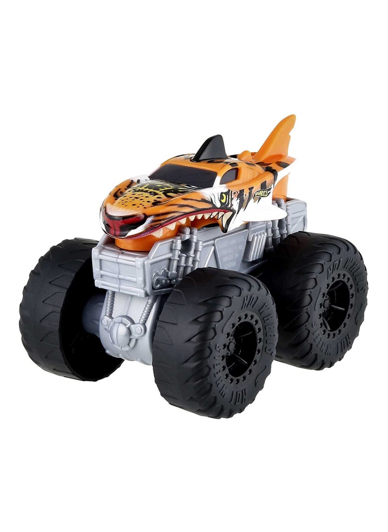 Hot Wheels - Monster Trucks Roarin' Wreckers Tiger Shark - Image 1
