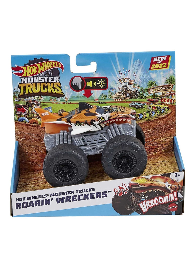 Hot Wheels - Monster Trucks Roarin' Wreckers Tiger Shark - Image 1