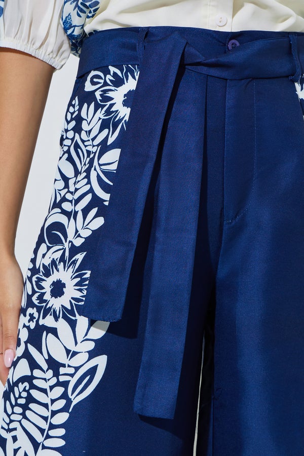 Styli Navy Blue Border Floral Print Wide Leg Pants - Image 4