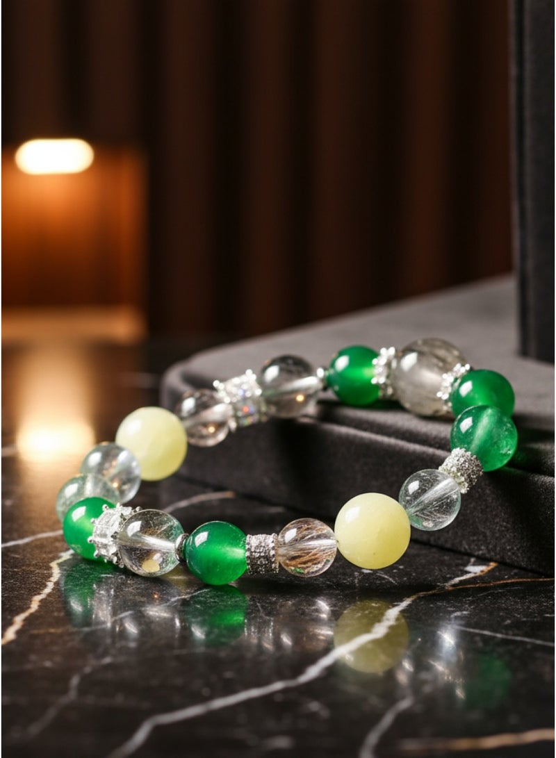 تشوميل سوار كريستالي بتصميم عناصر خشبية | خرز مستوحى من الكوارتز الأخضر الروتيل + ​​العقيق الأخضر + الكوارتز الشبح الأخضر + كوارتز الفراولة الأخضر + العنب الأخضر - أنيق ومعزز للطاقة، 15-16 سم - Image 3