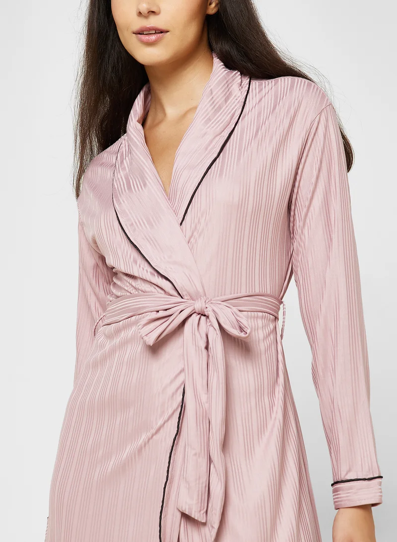 ايلا Contrast Piped Robe Set