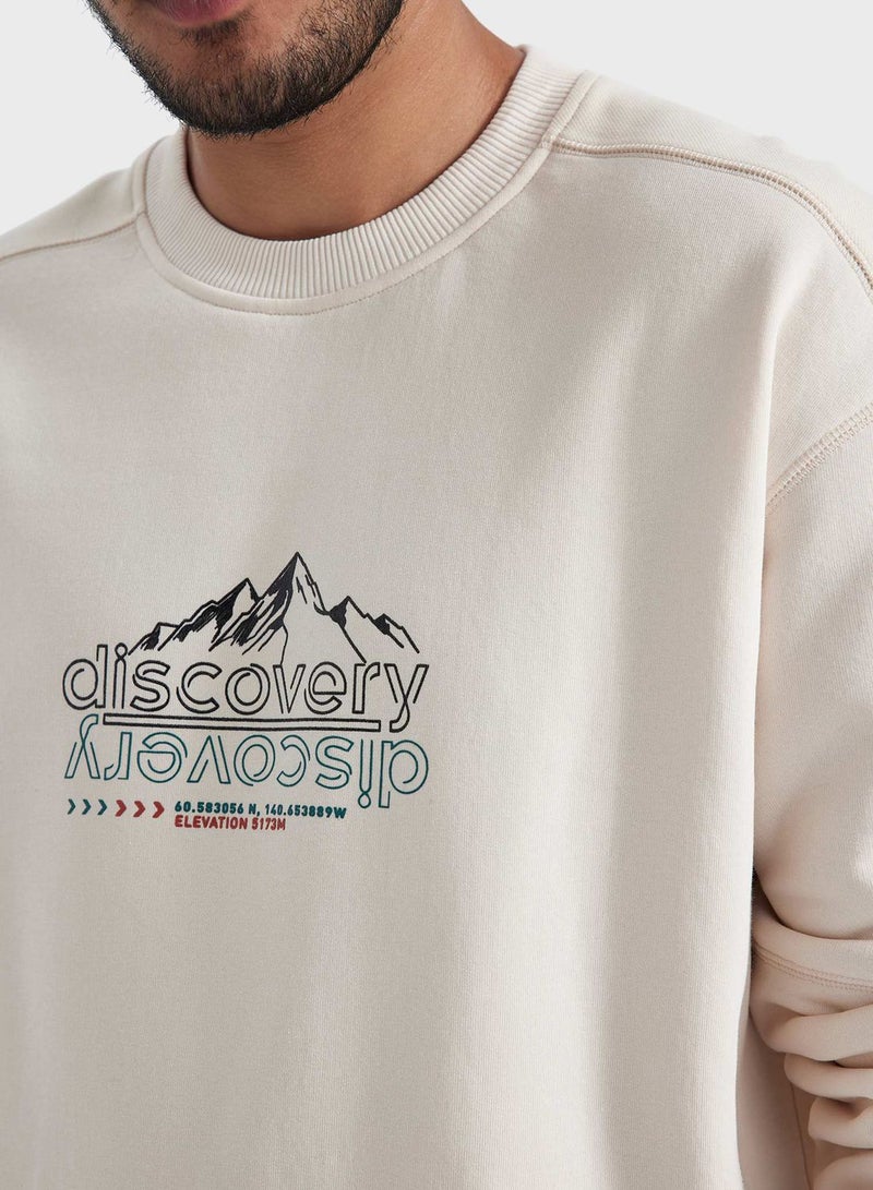 DeFacto Graphic Sweatshirt - Image 3