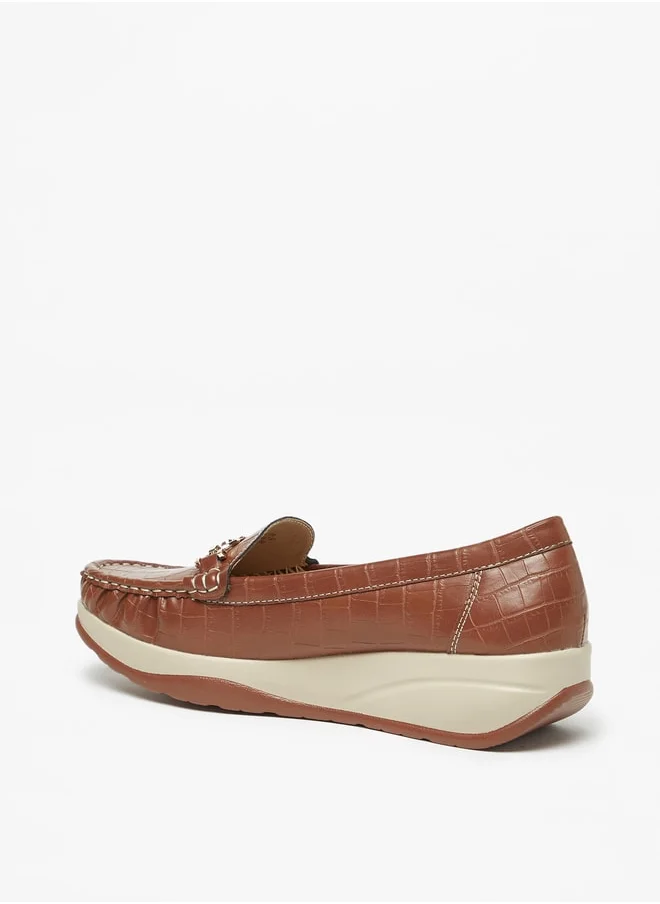 لو كونفورت Women Textured Slip-On Loafers With Metal Accent Detail