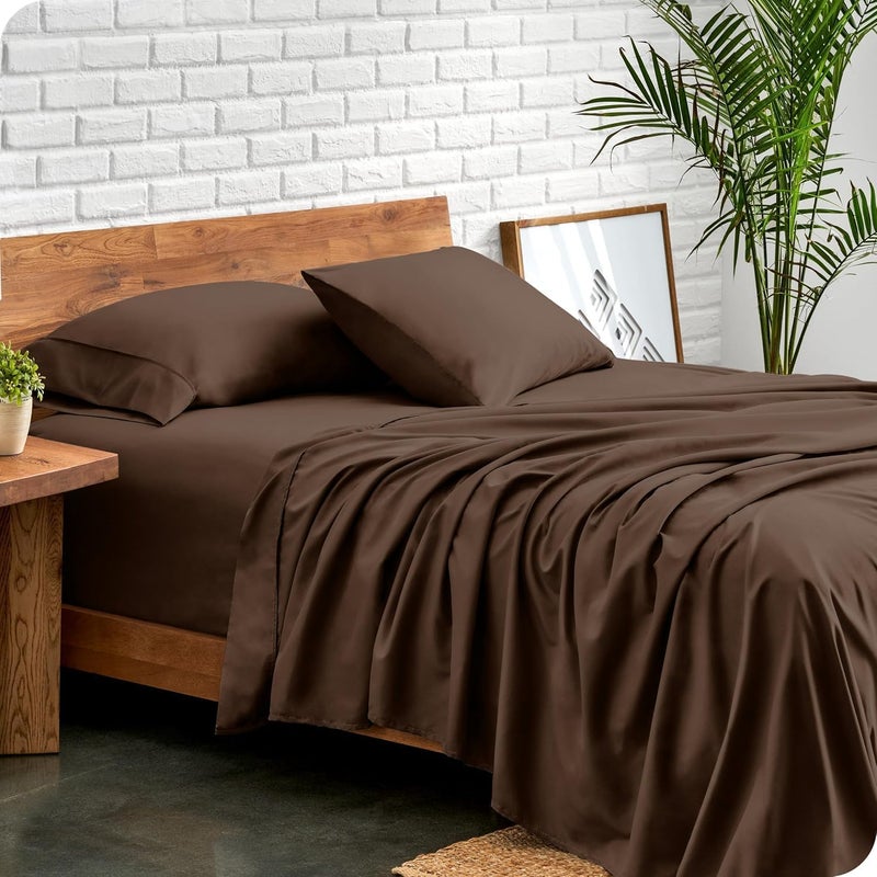 HOME SHEETS أوراق المنزل سوبر كين عادي ساتين 600 TC 100 قطن حجم سوبر كين 108 × 108 بوصة مع 4 أغطية وسائد 18 × 28 بوصة لون شوكولاتة سادة - Image 2