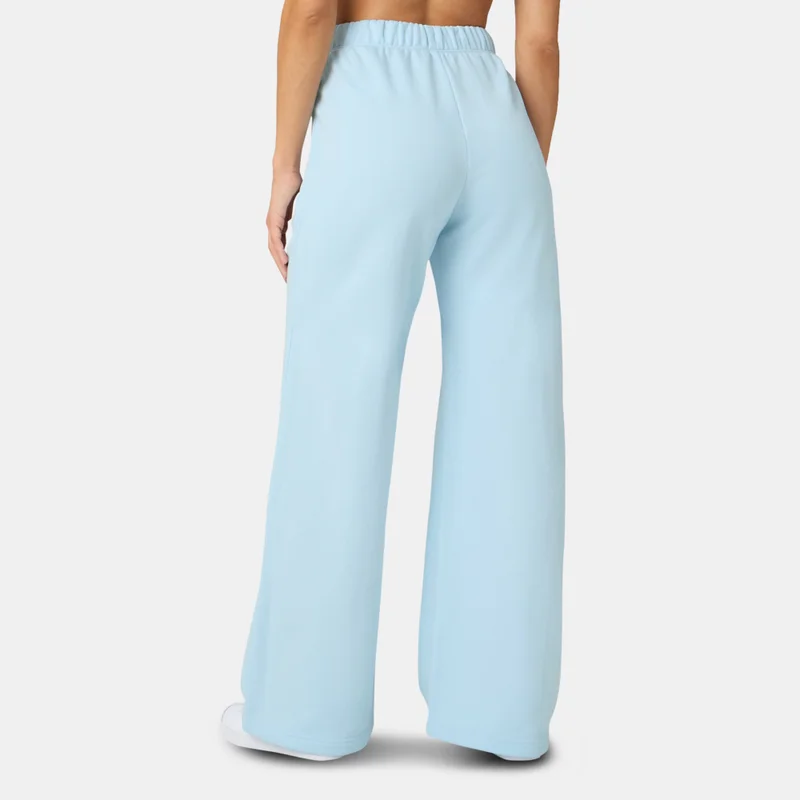 Fabletics سويت بانتس فليس واسعة الأرجل مريحة للنساء