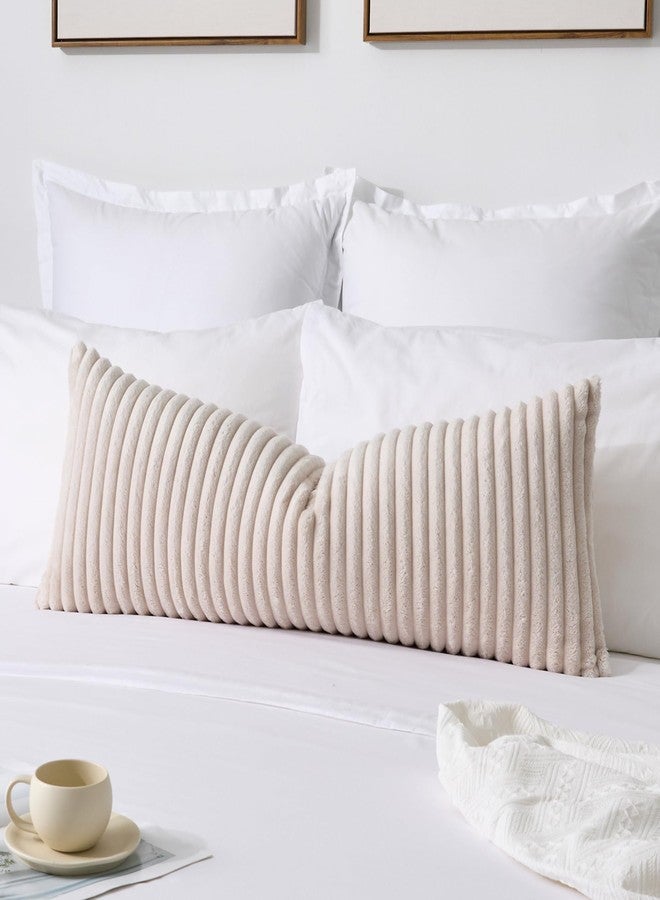 K KEVIN TEXTILE غطاء وسادة قطني من Kevin Textile ناعم من القطيفة بطول 14 × 36 بوصة، عبوة واحدة، غطاء وسادة مستطيل فاخر من الفلانيل المخطط من الفرو الصناعي للأريكة والكرسي والسرير وديكور المنزل، لون بيج - Image 1