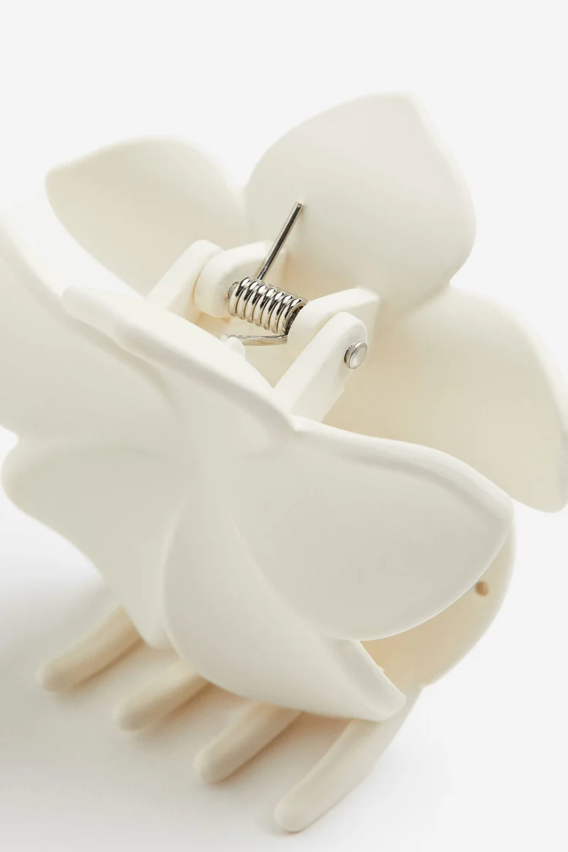 اتش اند ام مشبك شعر بشكل زهرة