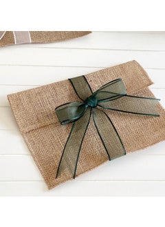 Jute envelope with green ribbon, 14x19 cm 10 pieces - pzsku/Z555AD826F58F9B46AFB1Z/45/_/1725793829/7ccc3e3b-8312-4834-9025-d383c0f8b12e