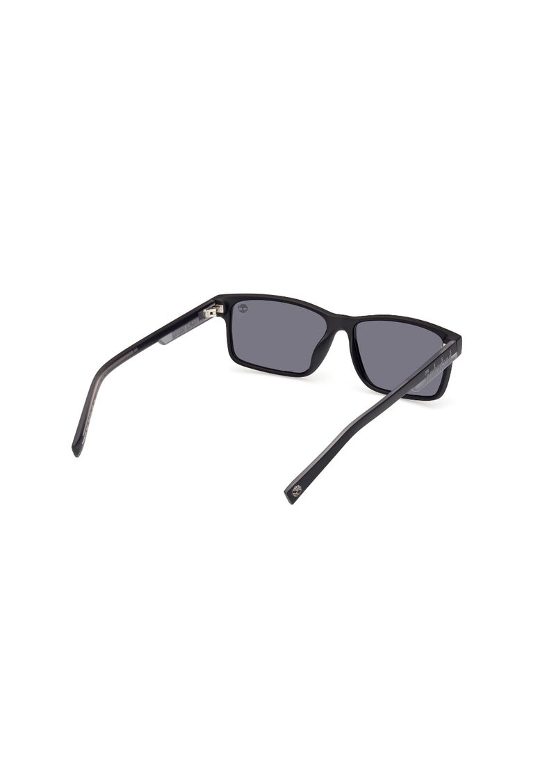 Timberland Full Rim Rectangular Teenage Boy Sunglass Tb0001502A53  - Image 5