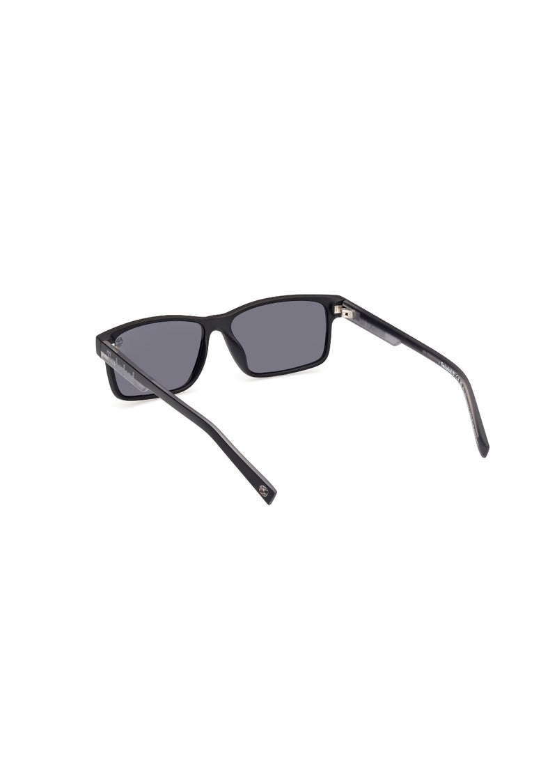 Timberland Full Rim Rectangular Teenage Boy Sunglass Tb0001502A53  - Image 3