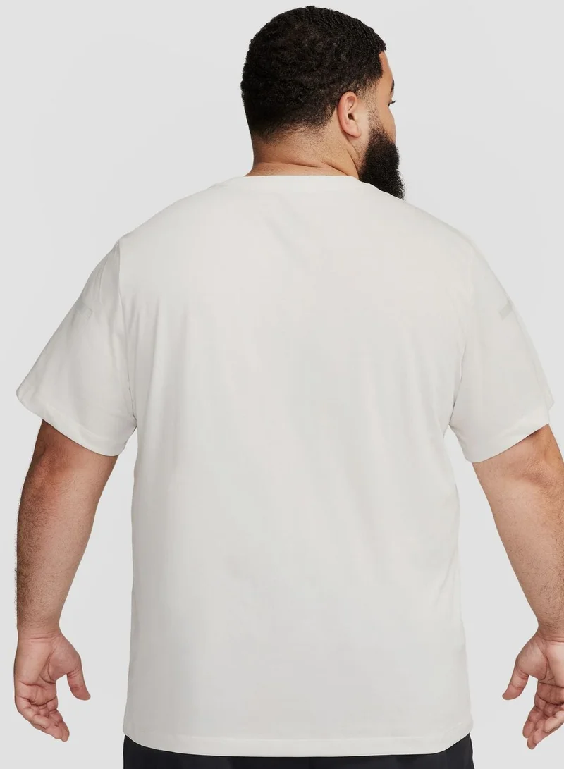 Nike Men's Dri-FIT Flash Training T-Shirt