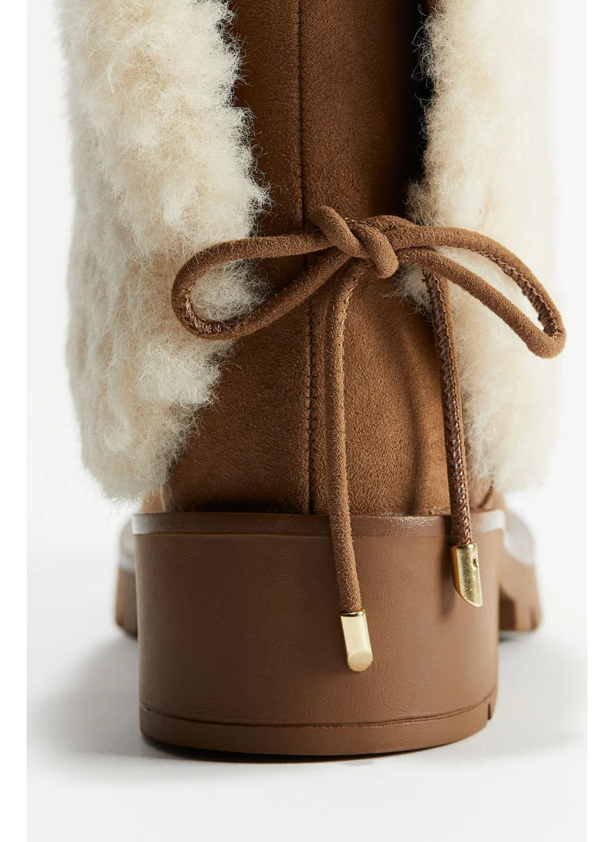 اتش اند ام Warm-Lined Boots