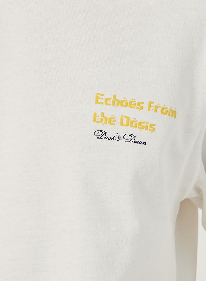 Styli Tapestry Graphic Print Oversized T-Shirt - Image 4