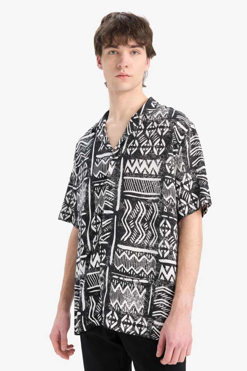 DeFacto Regular Fit Apache Neck Printed Short Sleeve Shirt