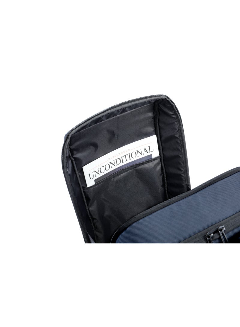 كينغسونز حقيبة لابتوب Kingsons مقاس 15.6 بوصة 🎒 لون أزرق داكن – مقاومة للماء 💧، 2 حجرة رئيسية 🧩، جيب مبطن للابتوب 💻، جيب للـ iPad 📱، 5 جيوب إضافية للإكسسوارات 🔌، تصميم عملي مريح، مع حزام حقيبة السفر الخلفي 🧳 مثالية للطلاب، العمل والسفر ✈️ - Image 5