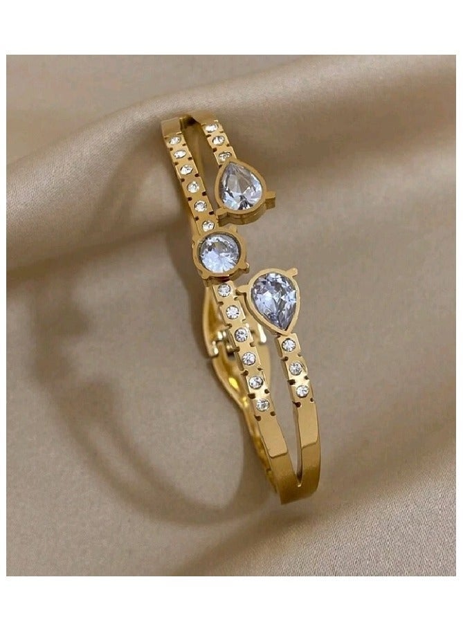 Attractives High Quality Stainless Steel Trendy Bracelet For Women - Image 3