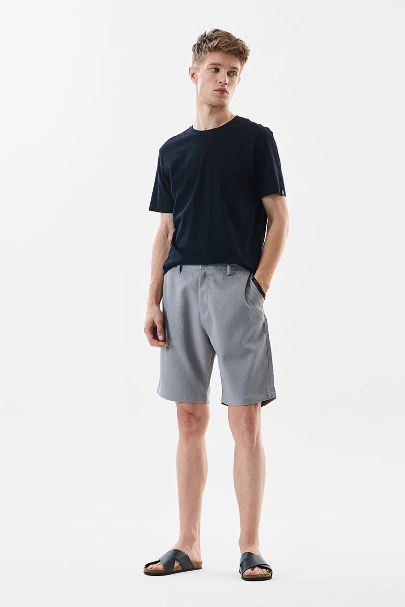 سنيتش Grey Textured Regular Fit Shorts