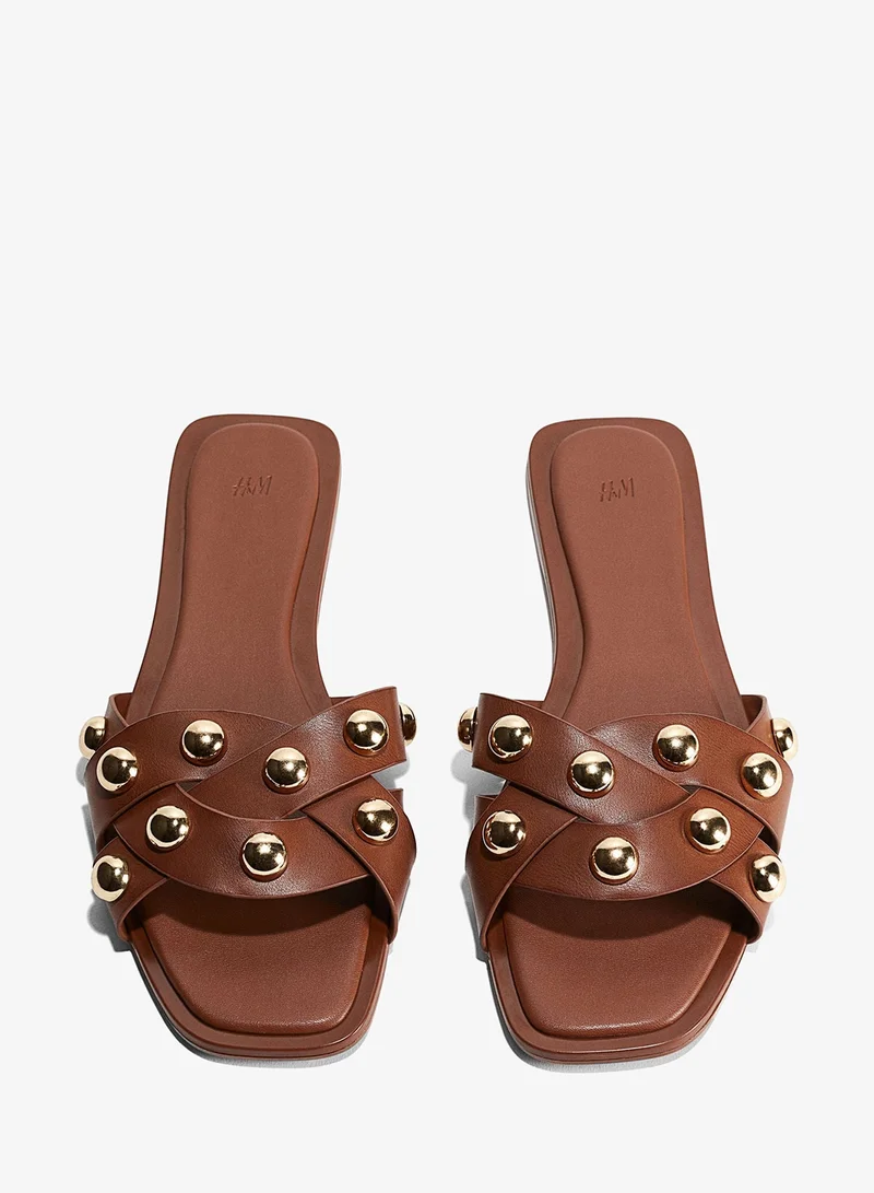 اتش اند ام صندل بتصميم مرصع