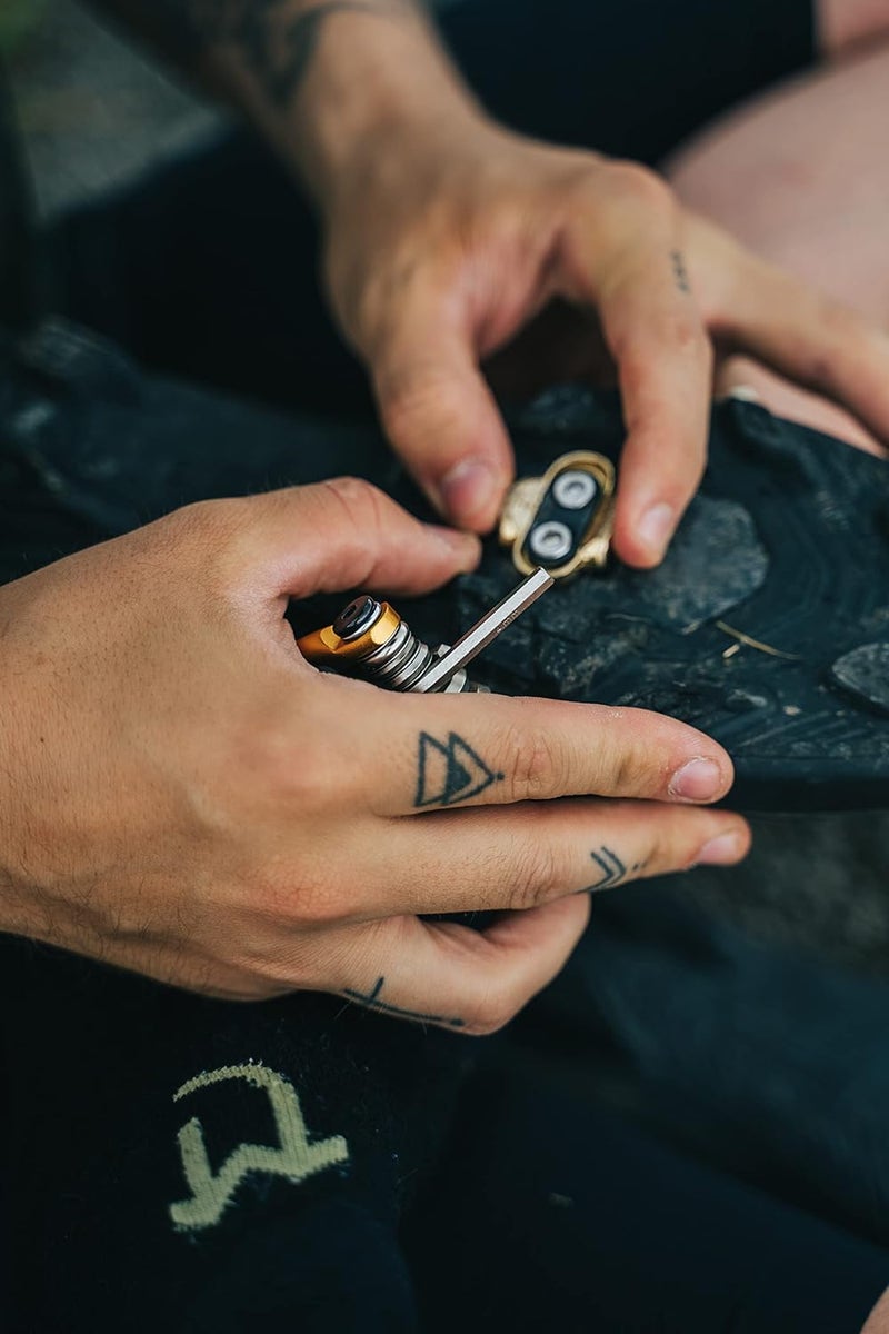 Crankbrothers Premium Bicycle Cleat Kit with Standard Release and 6 Degree Float - Image 4