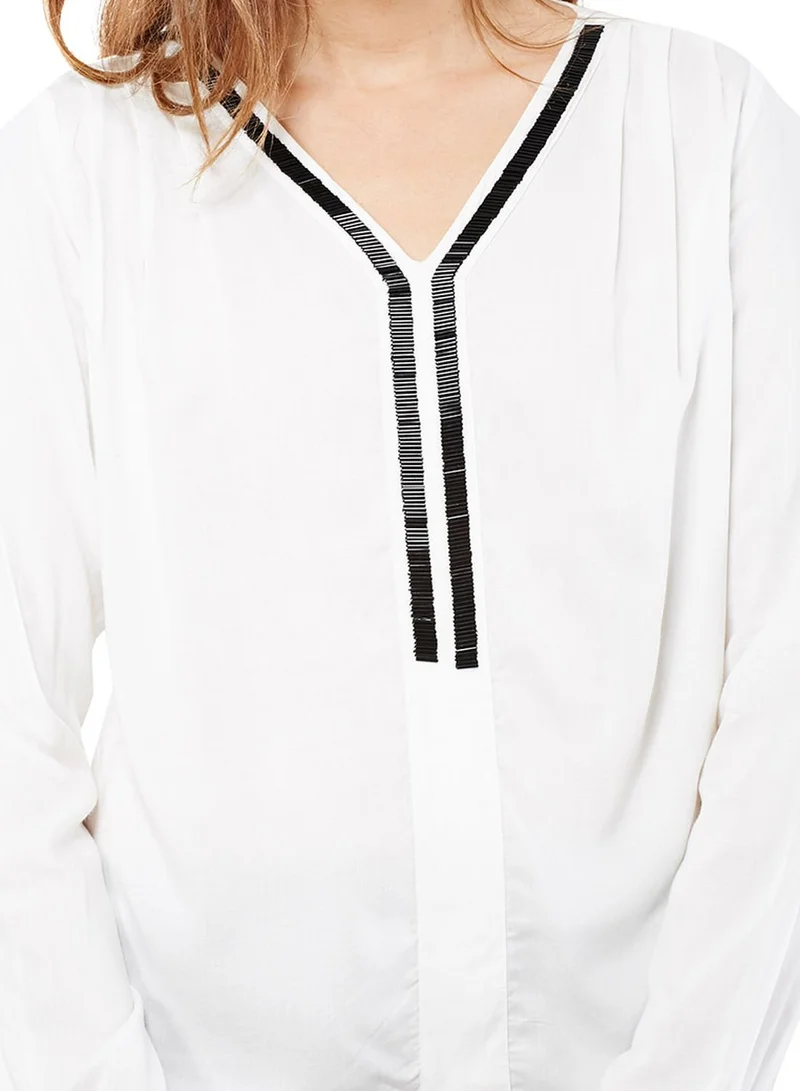 VERO MODA Hillay Embellished Neckline Top