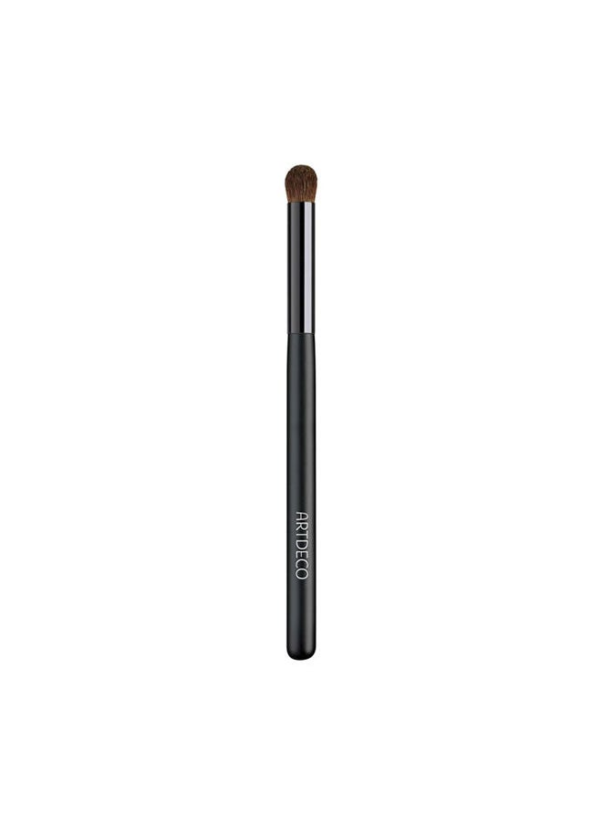 ARTDECO - Professional Brush For Your Eyeshadow - Image 1