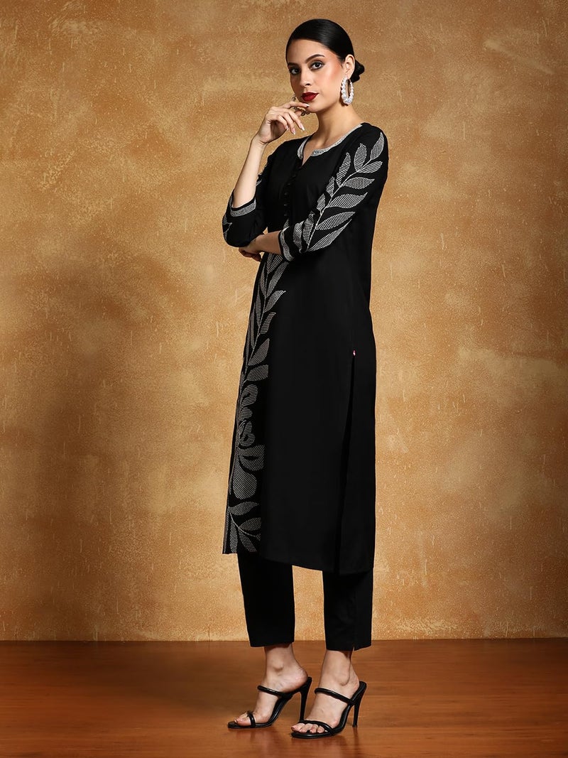 Varanga Women Thread Embroidered Floral Motif Kurta Black - Image 3