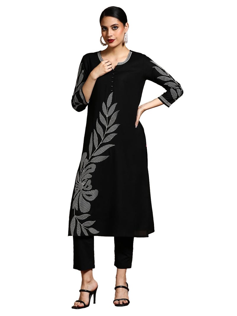 Varanga Women Thread Embroidered Floral Motif Kurta Black - Image 1