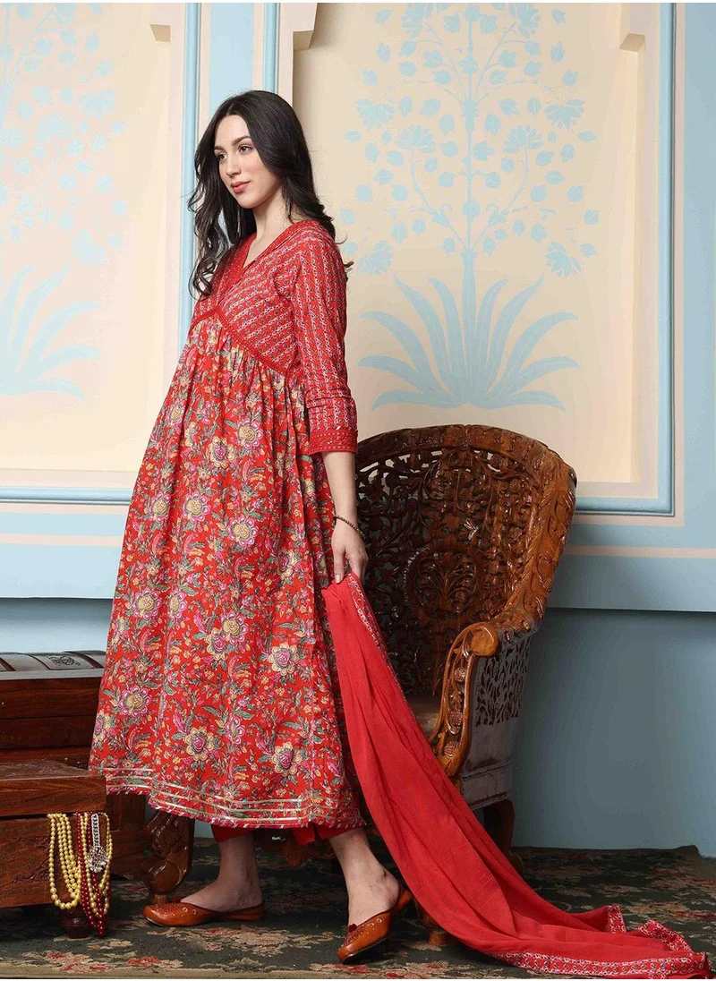 ISHIN Red Kurta Set Straight Fit 3/4 Sleeve Sleeve made from Cotton featuring Self Design design and Round Neck neckline - Perfect for Ethinic!