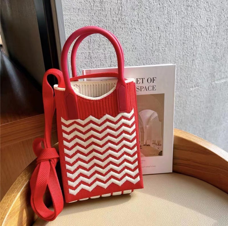 Love-Themed Phone Bag, Knitted Bag, Compact And Portable Silicone Handbag, Shoulder Crossbody Bag, Mini Student Bag, Versatile - Image 1