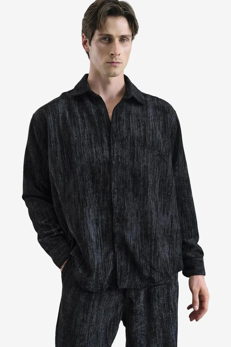 GIESTO Velvet Oversized Button-Up Shirt