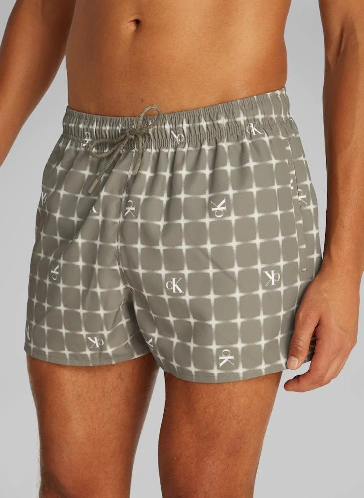 Calvin Klein Jeans Short Drawstring-Print Swim Shorts