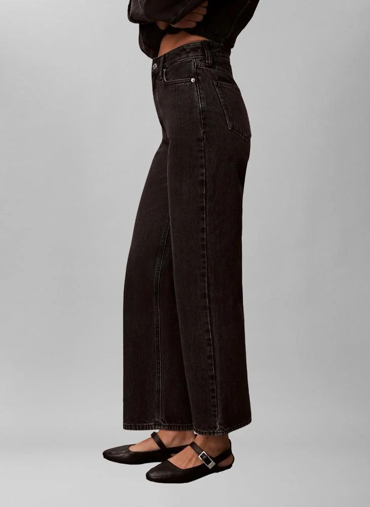 Calvin Klein Jeans CK ESSENTIAL BLACK Essential Barrel Jeans for Women | Best Price UAE
