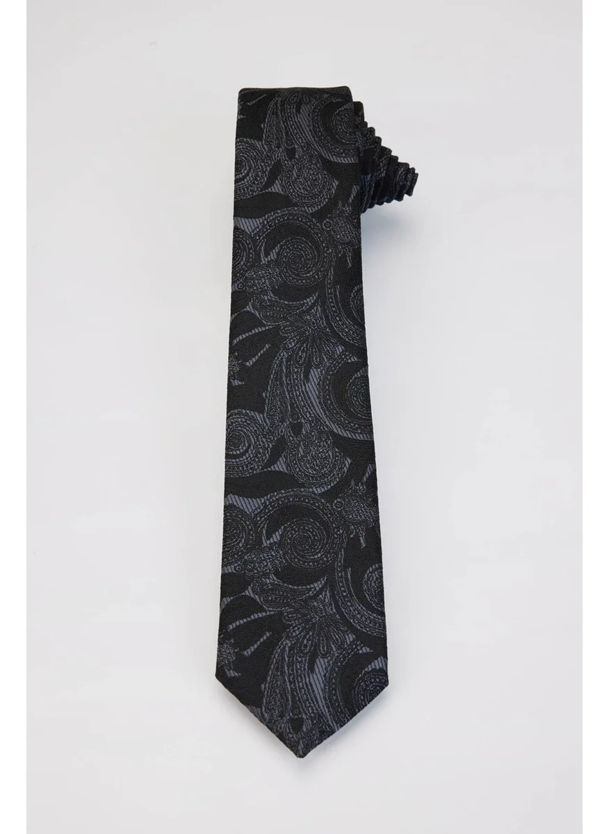 Tudors Classic Pocket Handkerchief Patterned Tie