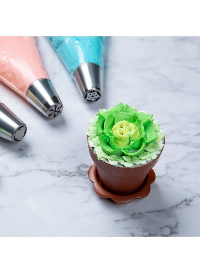 Restaurantware Russian Piping Tip, 1 Petal Cake Decor Piping Tip - #44, Corrosion-Resistant, Stainless Steel Decorating Tip For Frosting, Dishwashable, Decorate Cupcakes, Cakes, or Cookies - Image 3