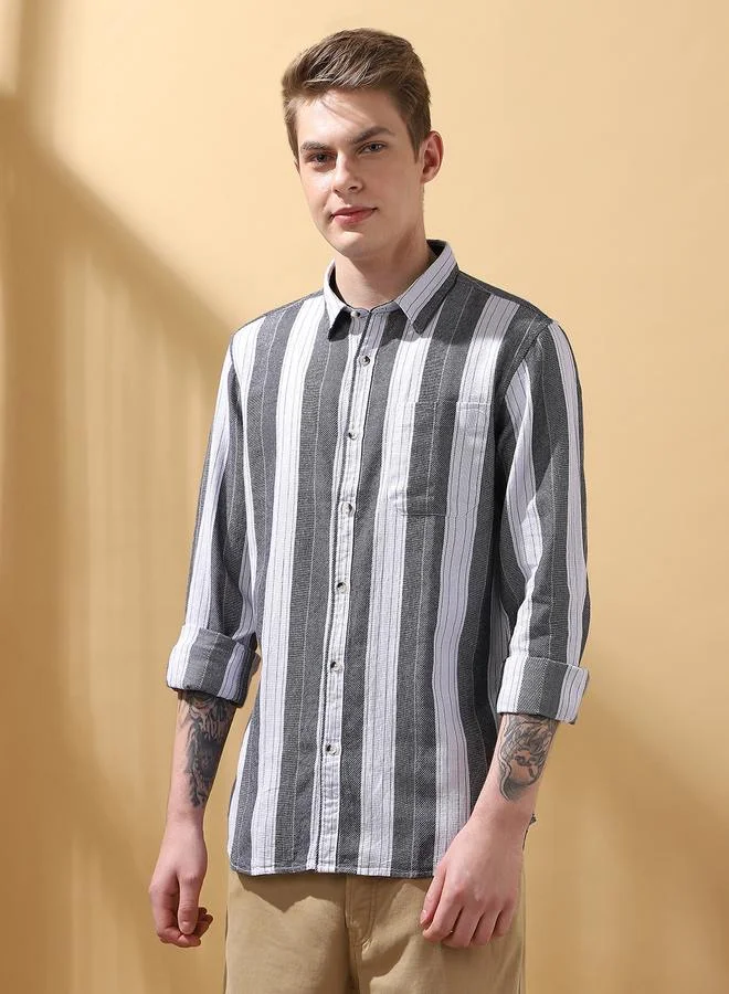 Dennis Lingo Modern Dark Grey Shirt For Men With A Sleek Fit And High Quality Fabric Quality Fabric Designed