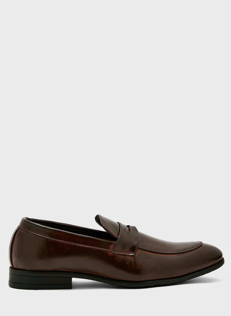 Robert Wood Saddle Detail Formal Slip Ons