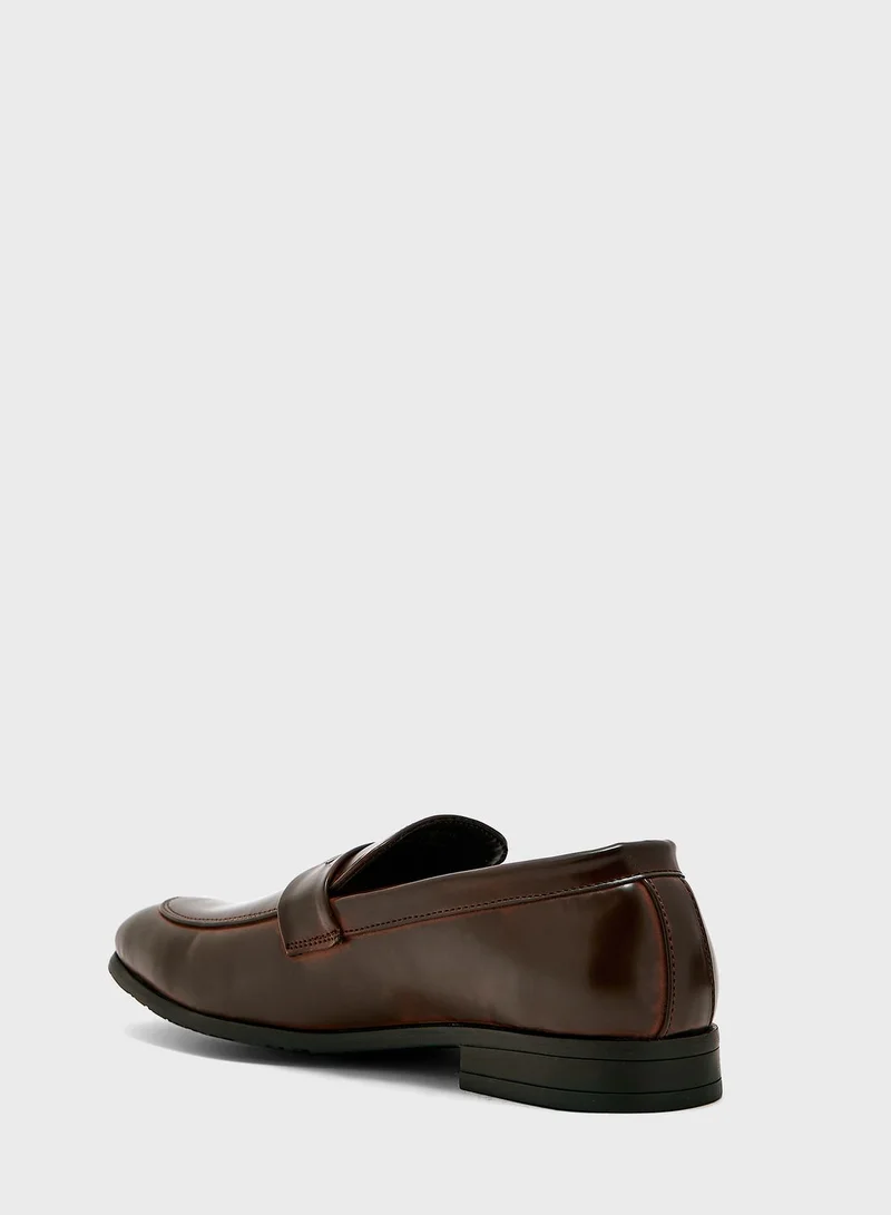 Robert Wood Saddle Detail Formal Slip Ons